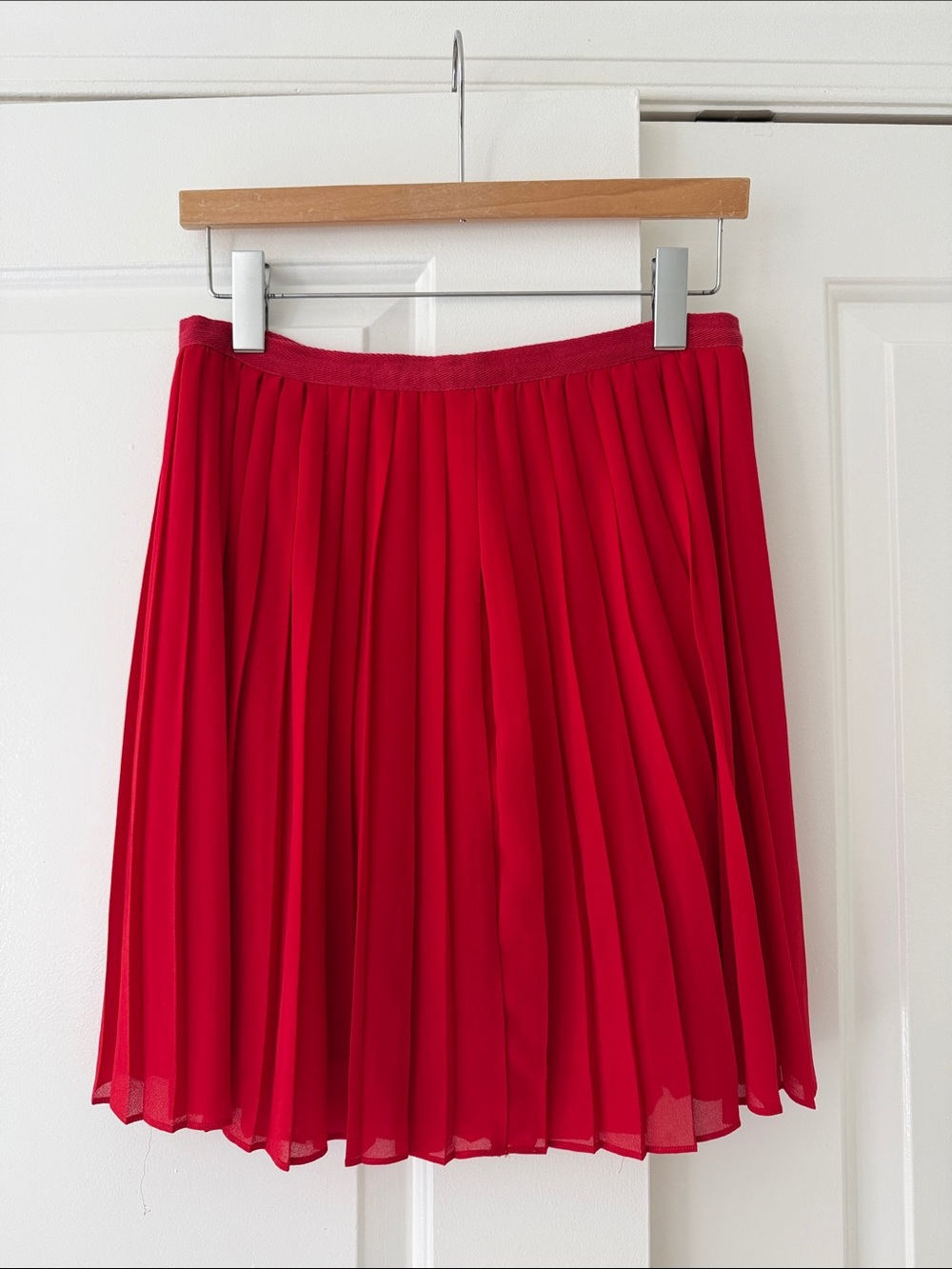 Sparkle & Fade Red Pleated Skirt